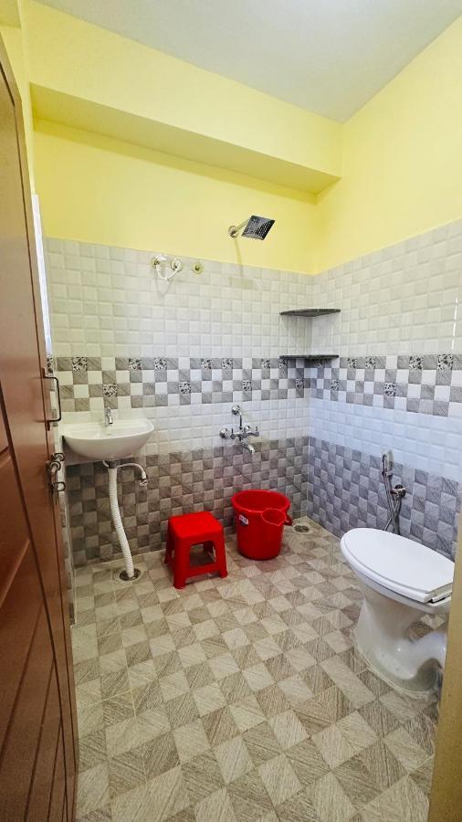 Navile Apartments Чикмагалур Экстерьер фото